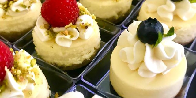 Mini Cheesecake Box