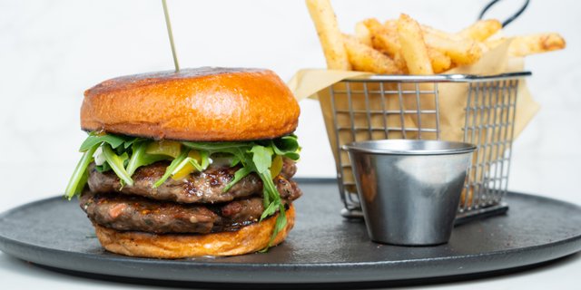 Chapli Kabab Burger