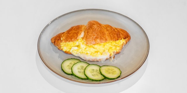 Egg & Cheese Medialuna