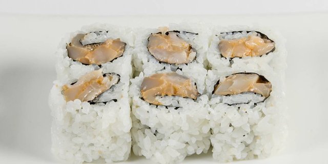 Spicy Scallop Roll