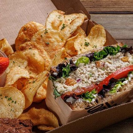Walnut Chicken Salad Half-Sandwich Box