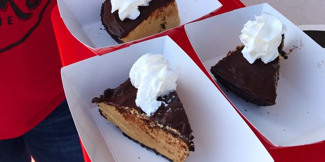Homemade Peanut Butter Pie