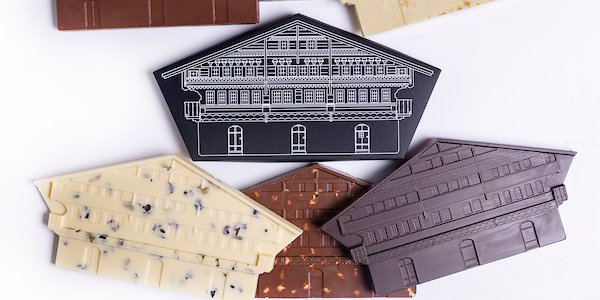 Large White Chocolate & Pistachio Bar