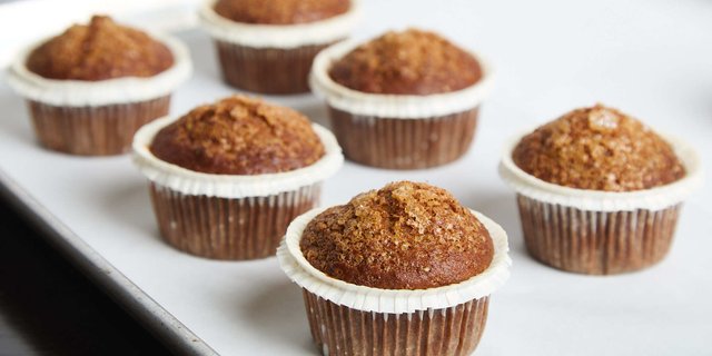 12 Mini Banana Walnut Muffins