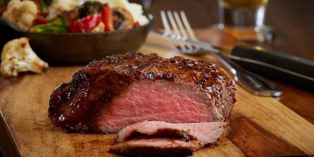Individually Packaged Slow-Roasted Sirloin