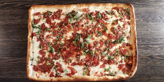 Grandma Pizza