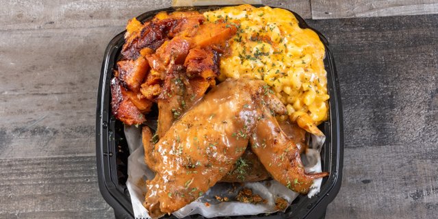 Individual Turkey Wings Over Rice Entree