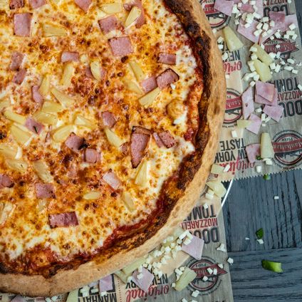 Hawaiian Pizza
