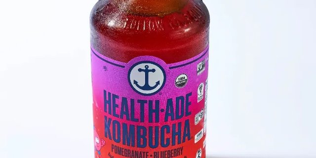 Blueberry Pomegranate Kombucha