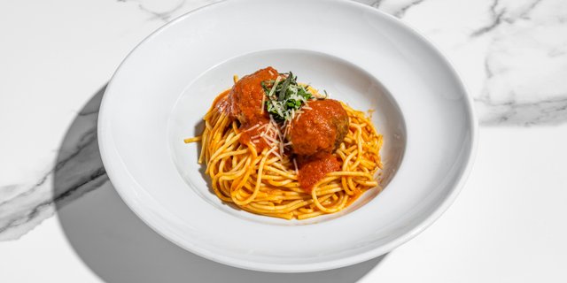 Spaghetti & Meatballs