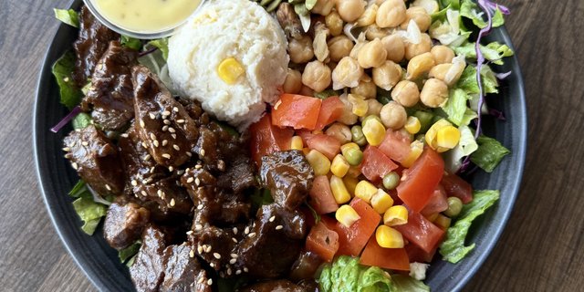 Korean BBQ Salad Bowl