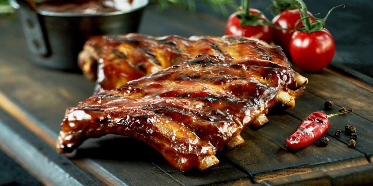 Smokin Rev and Lady Q's Gourmet Barbeque