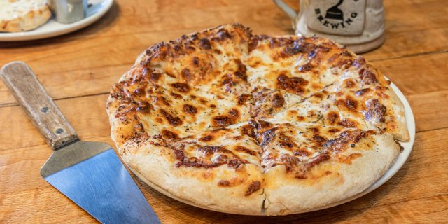 Cheese Pizza
