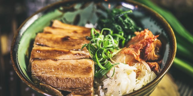 Buta Kimchi Don Bowl