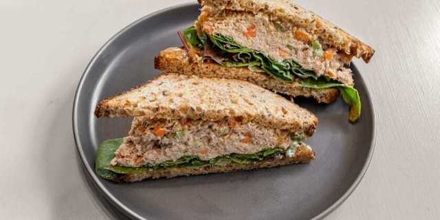 Claire’s Tuna Sandwich