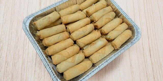 Vegetarian Spring Rolls Party Tray