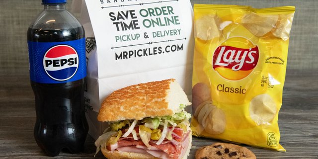 Half Sandwich, Chips & Drink My Deli Bagged Lunch