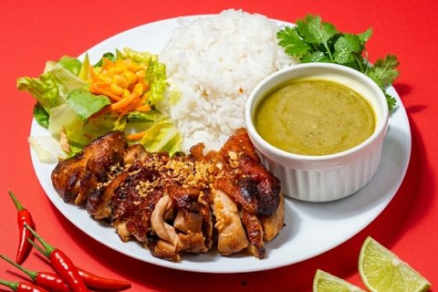 Green Curry Charcoal-Grilled BBQ Chicken Rice