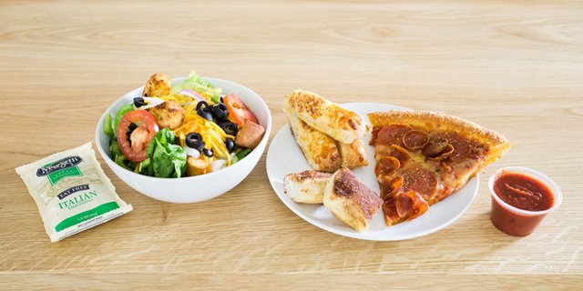 Pizza Celebration Bundle for 25