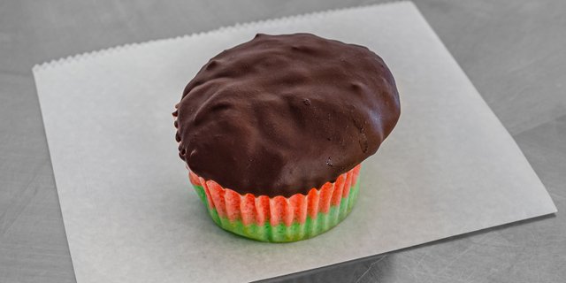 Rainbow Cookie Cupcakes