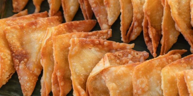Crab Rangoon