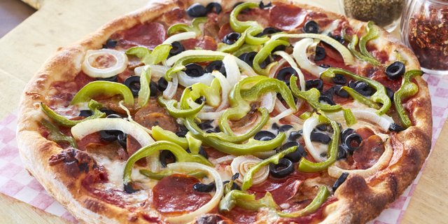Union Pie Thin-Crust Pizza