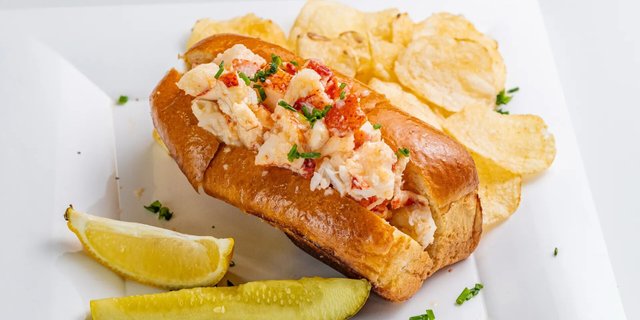 Warm Maine Garlic Lobster Roll