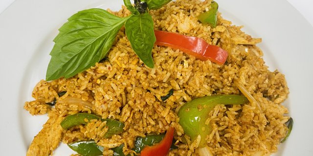 Red Curry Fried Rice