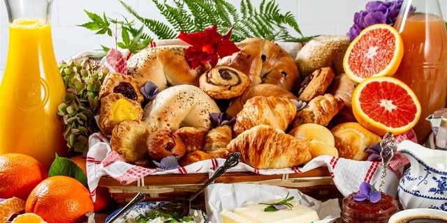Continental Breakfast