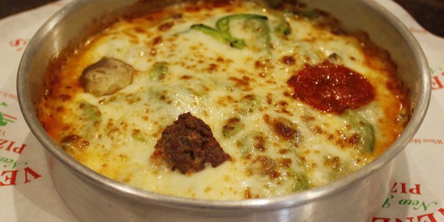 Combo Pizza Bowl
