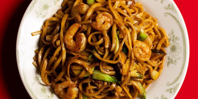 House Fried Noodles - 上海炒面
