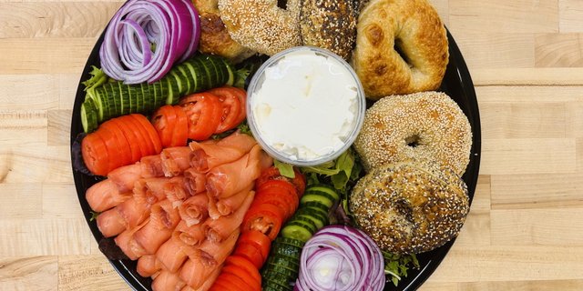 Bagel & Lox Platter