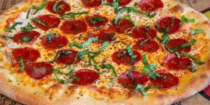 Large Simple Basil Pizza