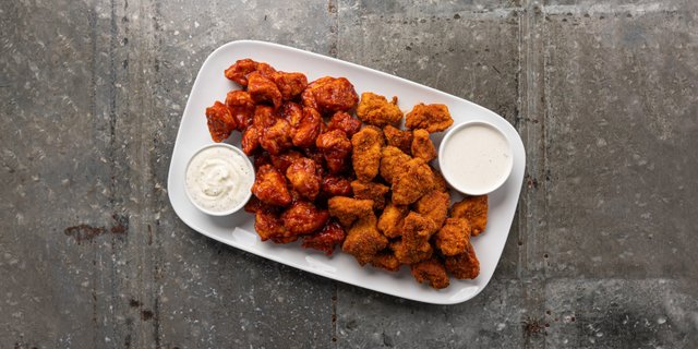 Hand-Breaded Boneless Wings