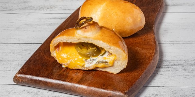 Sausage Pepper Jack Bun