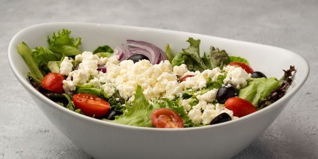 Mediterranean Salad