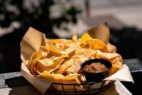Chips & Salsa