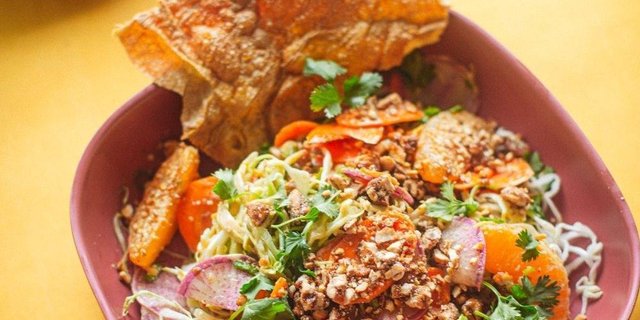 Crunchy Cabbage Salad