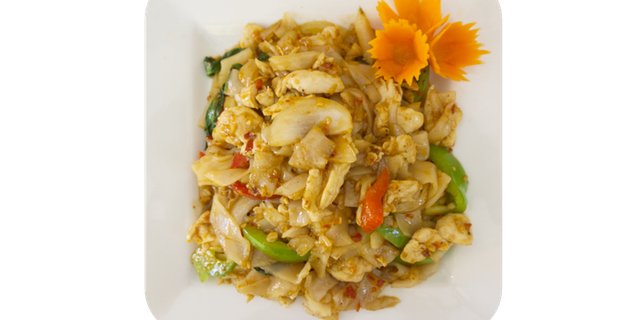 Gluten-Free Pad Kee Mow