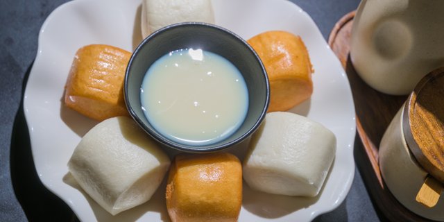 Golden & Silver Mini Bao