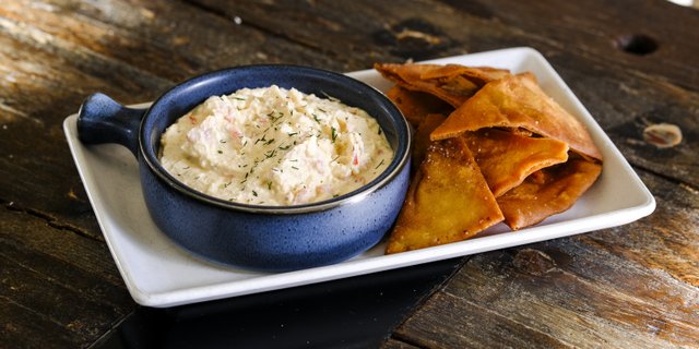 Spicy Feta & Pita Chips