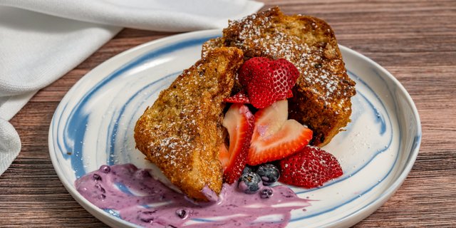 Cornflake-Crusted French Toast
