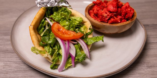 Tandoori Chicken Wrap