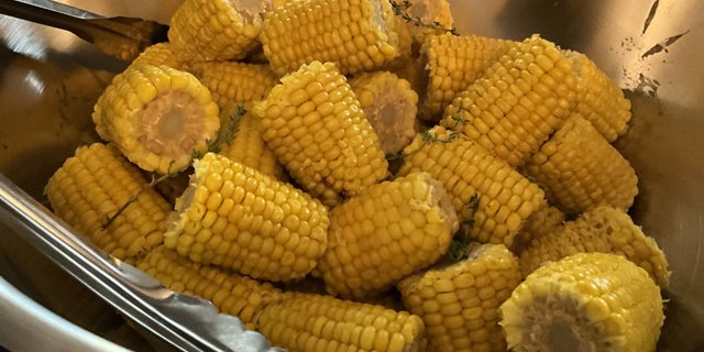 Steamed Corn
