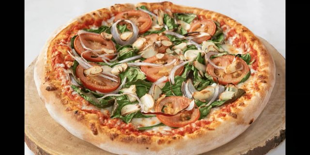 Spinach Specialty Pizza