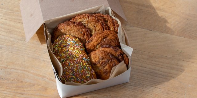 Gluten-Free Mini Cookie Box