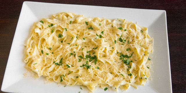 Chicken Fettuccine Alfredo