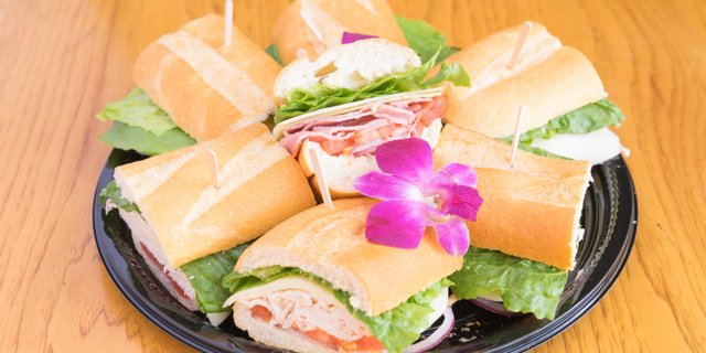 Simple Sandwich Tray