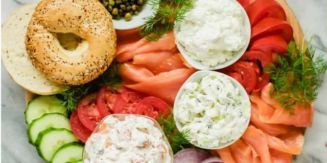 Good Morning Bagel Street Special Lox Tray