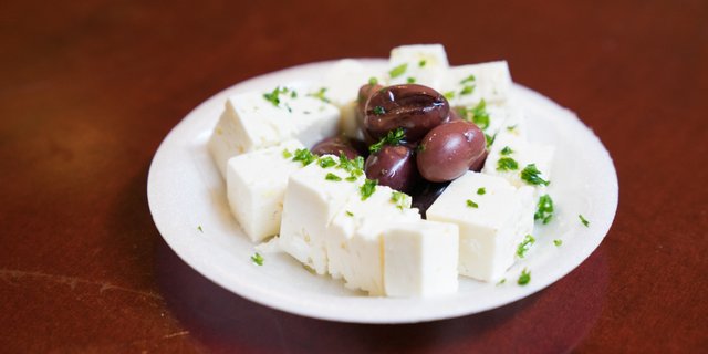 Feta & Olives Plate